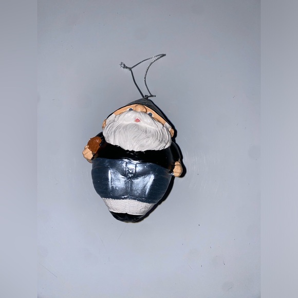 FOCO NFL Oakland Raiders Mini Gnome Ornament & Raiders 3D Stadium Ornament - Picture 8 of 14